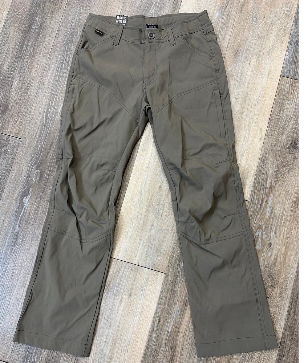 Kuhl Boys Renegade Hiking Pants Trail Outdoor Cargo Olive NWT 10-12